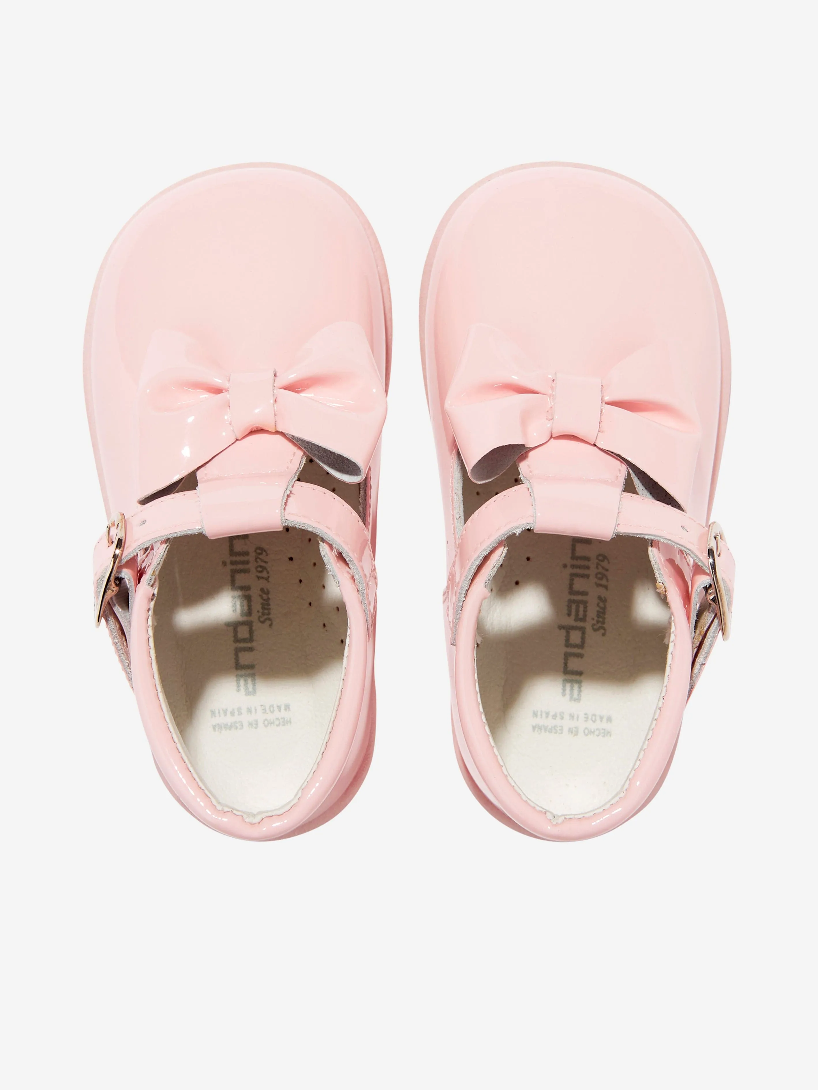 Andanines Girls T-Bar Shoes With Bow in Pink