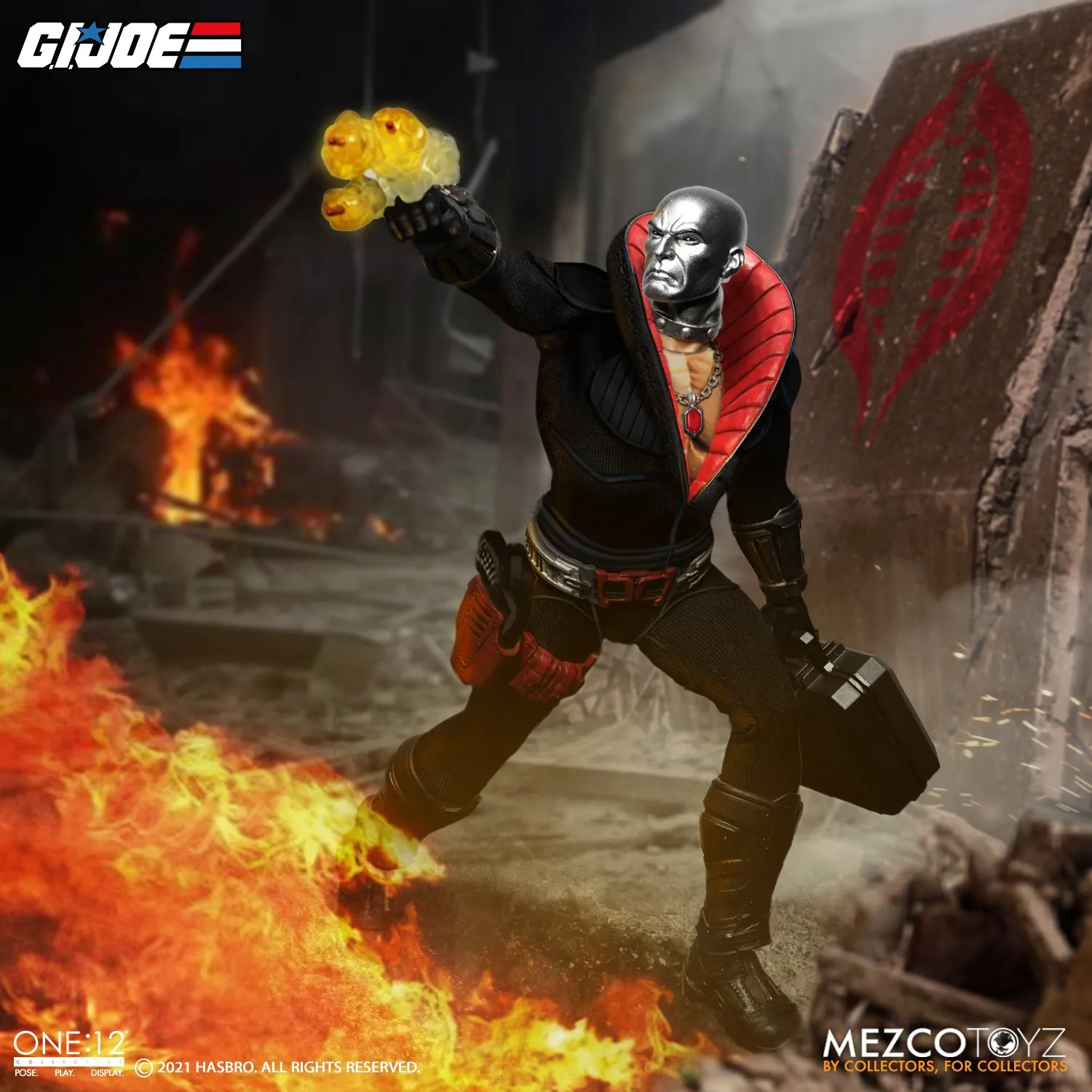 **Pre Order**Mezco One 12 G.I. Joe: Destro Action Figure